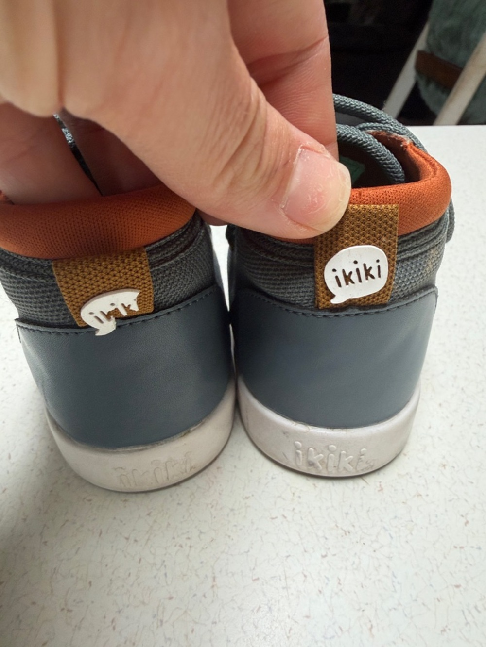 ikiki Squeaky Toddler Shoes V2 with On/Off Squeaker Switch